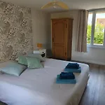 Holiday home De La Perle Rouge 1 2-4 Personnes Rodelinghem