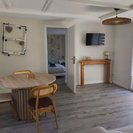 De La Perle Rouge 1 Ferienhaus *