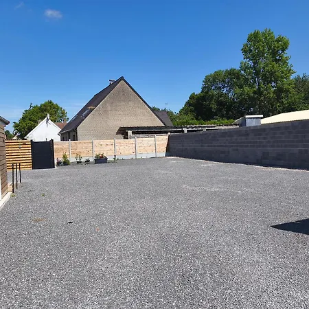 De La Perle Rouge 1 Ferienhaus